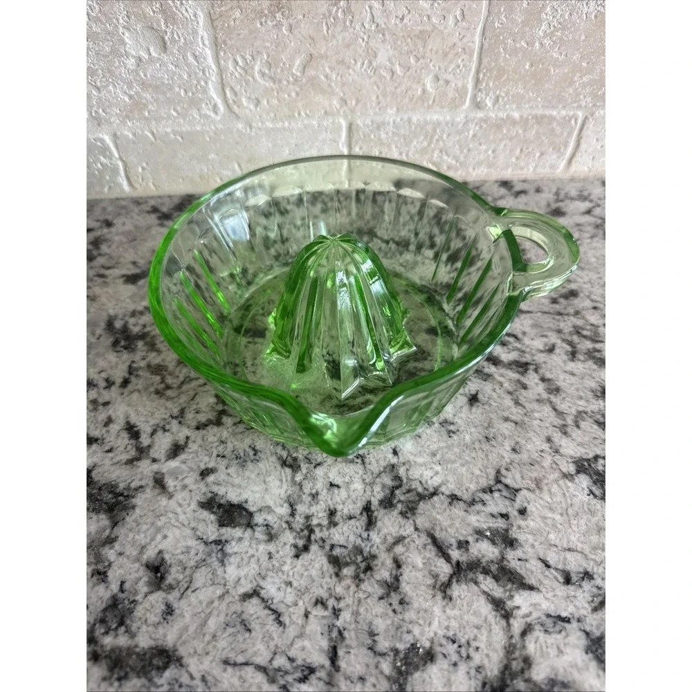 Vintage Uranium Glass Citrus Juicer Reamer Depression Glass Green Glows UV